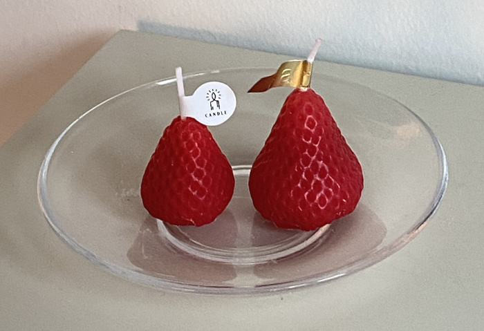 Strawberry Candle